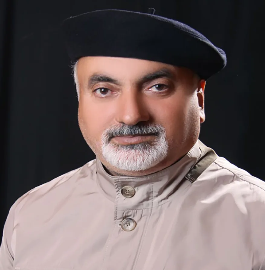 درباره سپهر فروزان